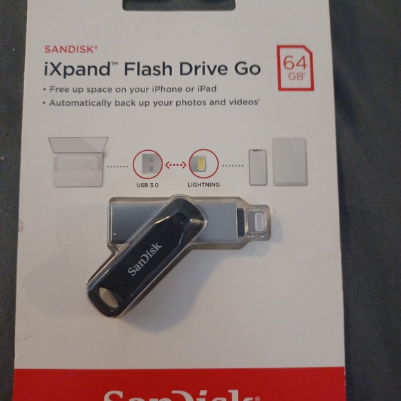 SanDisk iXpand Flash Drive Go - Picture 3 of 3